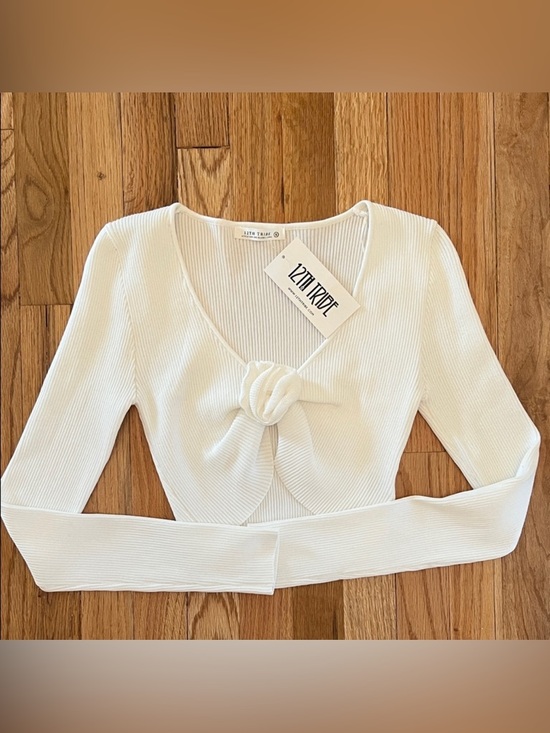 12th Tribe Sweaters - 12th Tribe White Ribbed Knot Front Long Sleeve Sweater